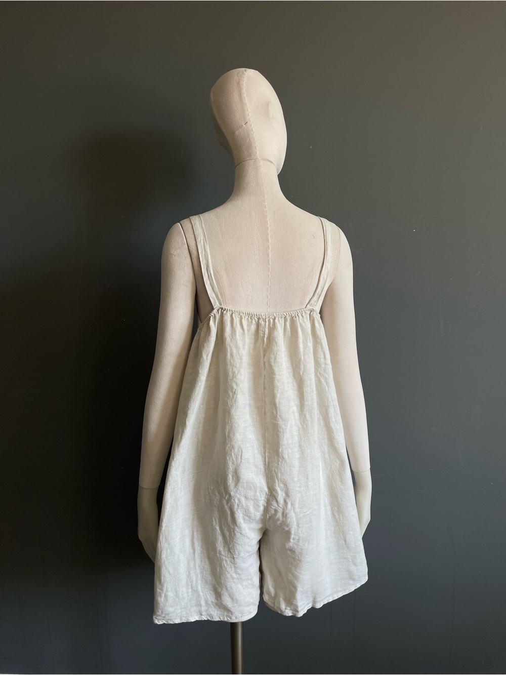 Made in Italy 100% Linen Ivory Oversized Romper Coastal Lagenlook Quiet Luxury - Picture 5 of 12